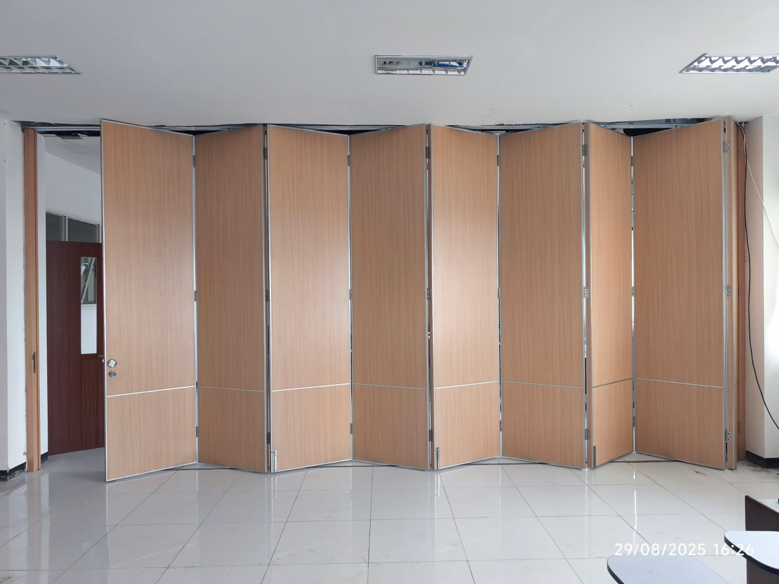 5 Cara Memilih Pintu Partisi Lipat Unggulan