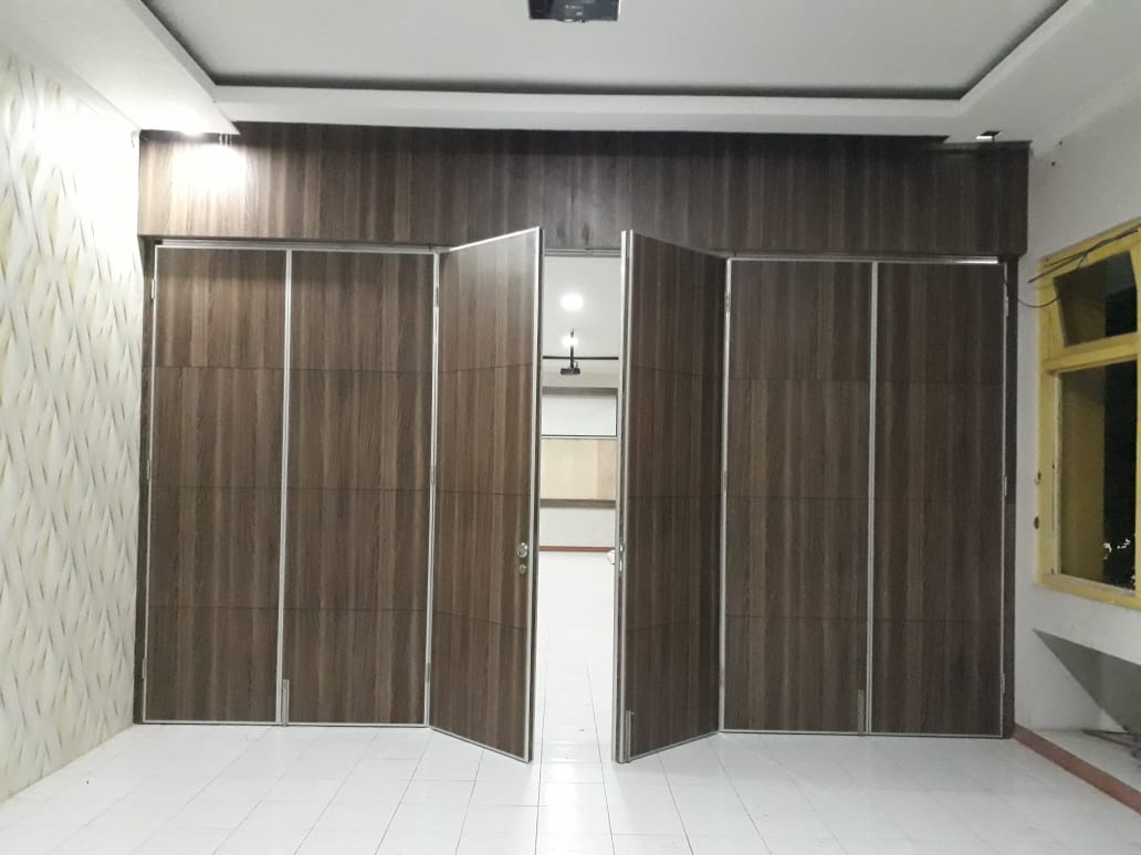 Partisi Lipat Penyekat Ruangan Pireki Asia
